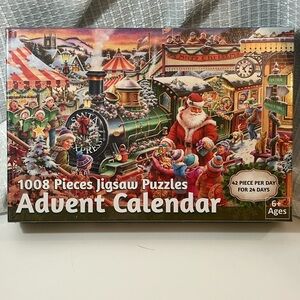 Express Festive Advent Calendar Puzzle - Red and Green